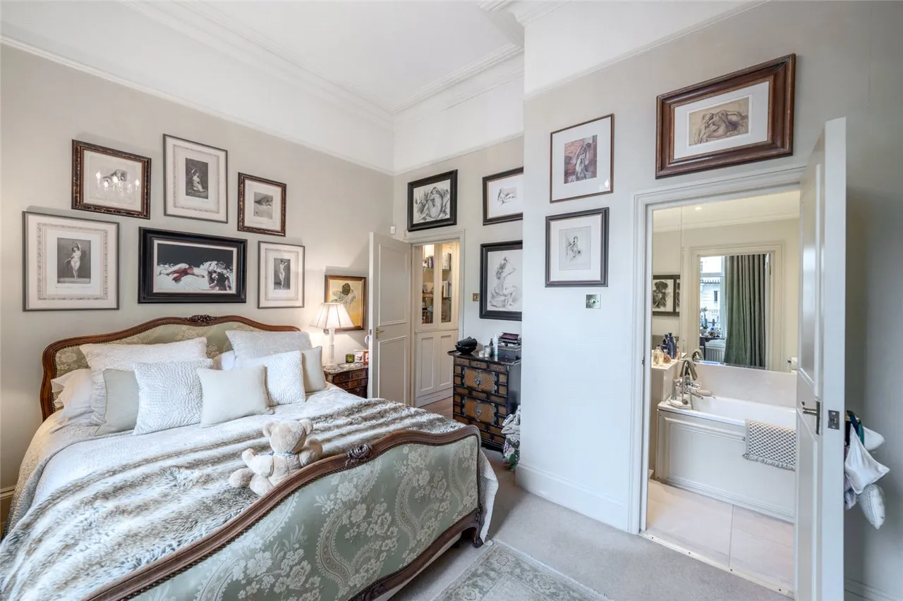 Clifton Gardens, London, W9, photo 6