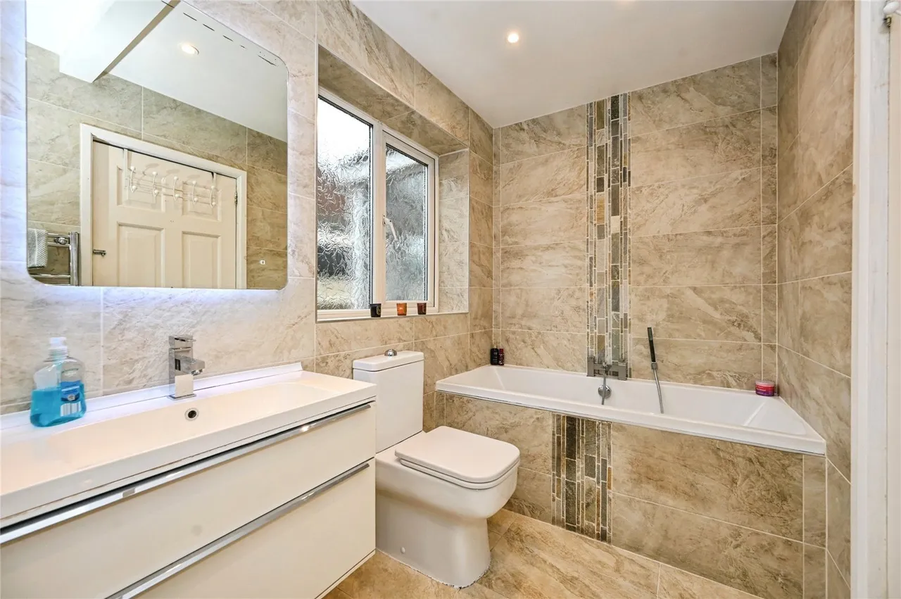 Rutland Street, Leigh, Greater Manchester, WN7, photo 13