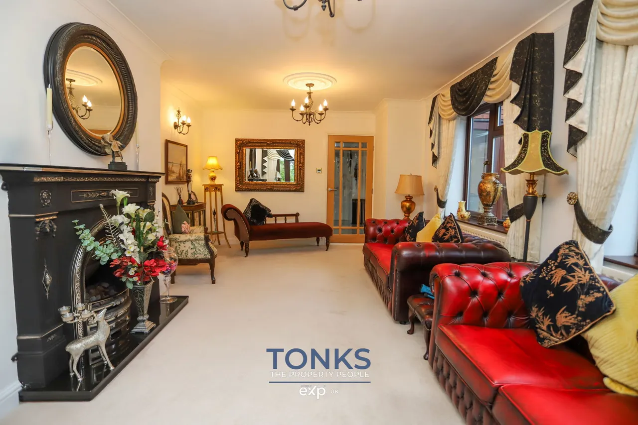 Wolverhampton Road, Dudley, DY3 1QR, photo 11