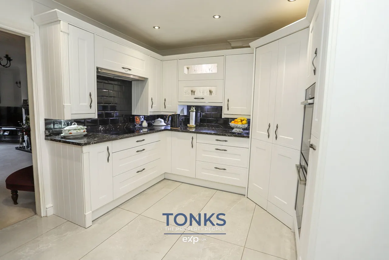 Wolverhampton Road, Dudley, DY3 1QR, photo 6