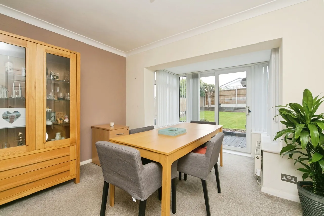 Rochester Way, Rhos on Sea, LL28, photo 5