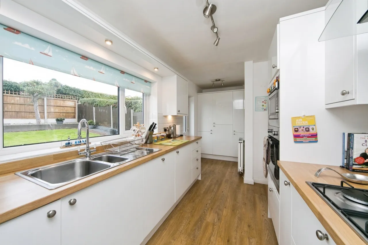 Rochester Way, Rhos on Sea, LL28, photo 4