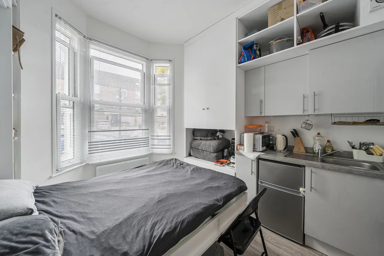 flat to rent — Gilmore Road, London, SE13
