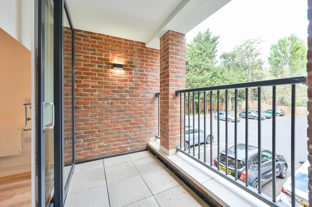 Kingston Upon Thames, KT2, photo 9