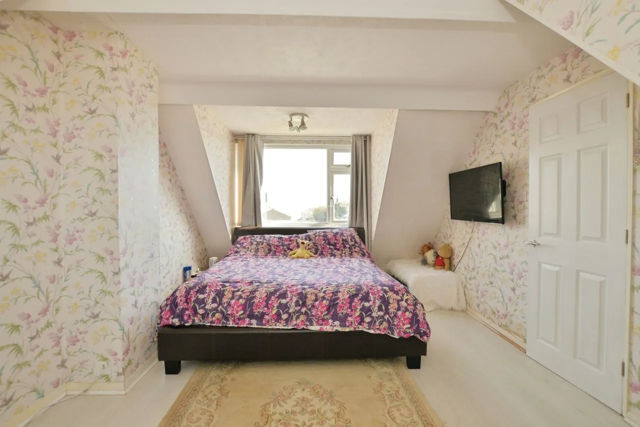 Pleasance Road North, Lydd on Sea, Romney Marsh, Kent, TN29, photo 7