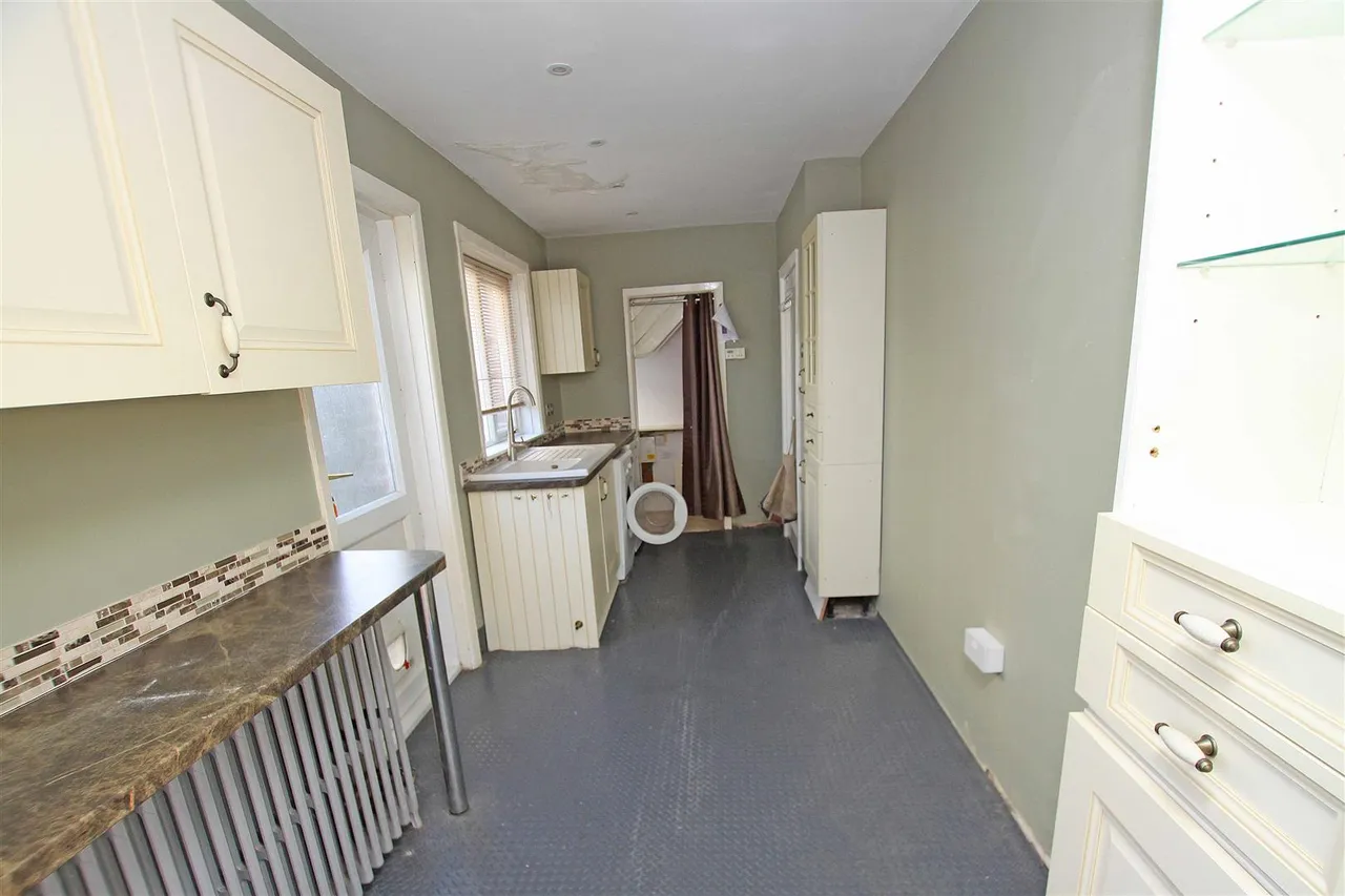 Southill Road, Bournemouth, photo 10