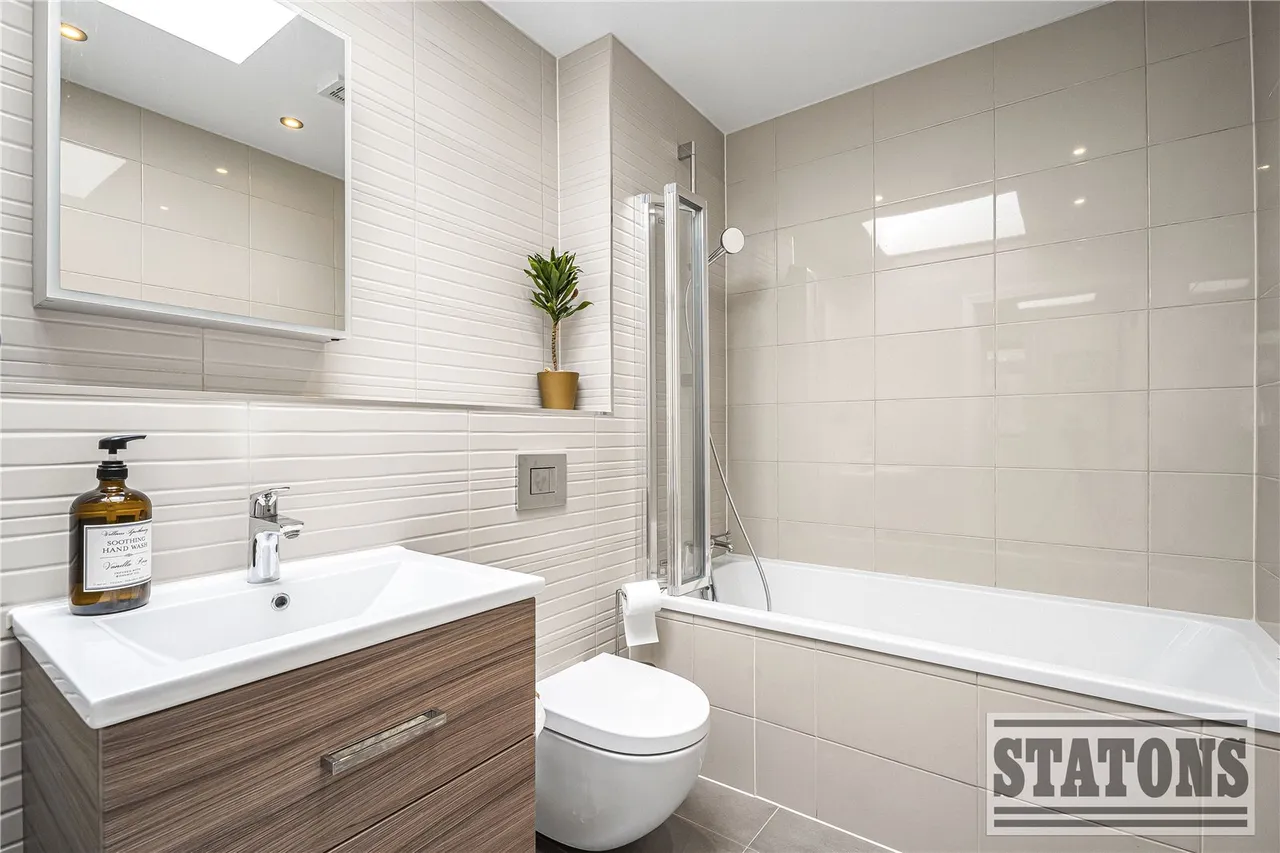 Loring Road, Whetstone, London, N20 0UH, photo 20