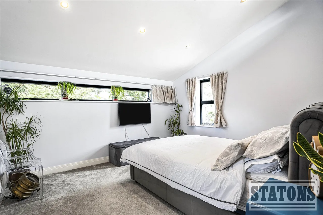 Loring Road, Whetstone, London, N20 0UH, photo 13