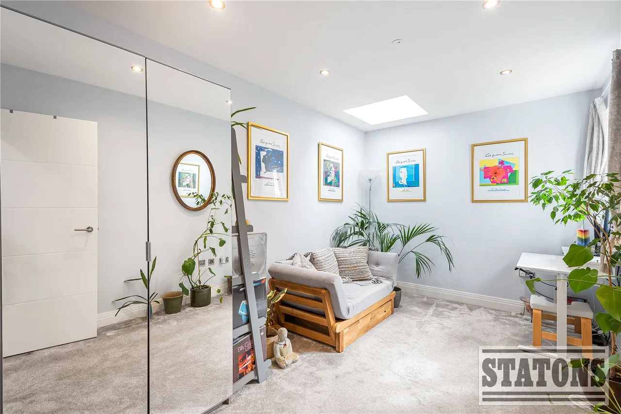 Loring Road, Whetstone, London, N20 0UH, photo 18