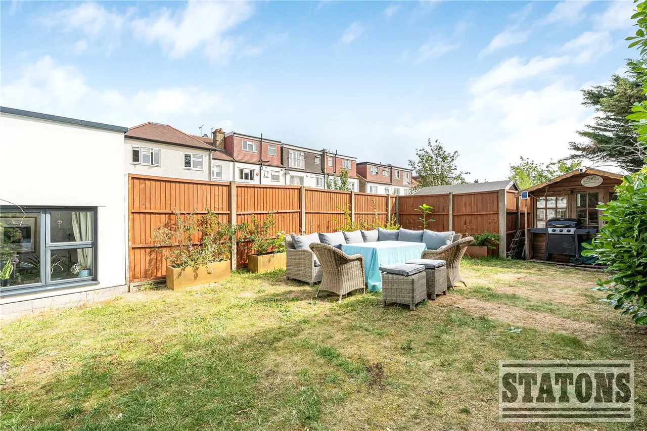 Loring Road, Whetstone, London, N20 0UH, photo 9