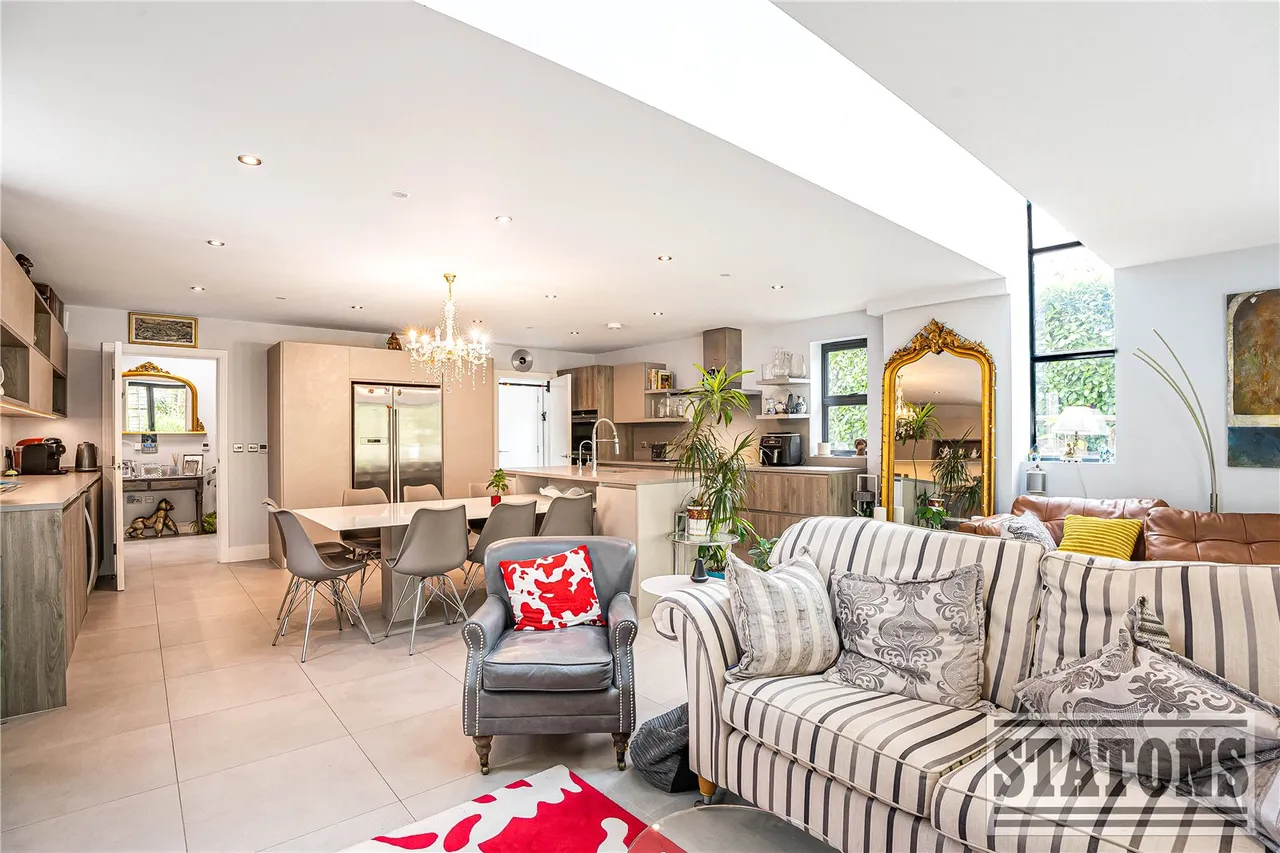 Loring Road, Whetstone, London, N20 0UH, photo 4