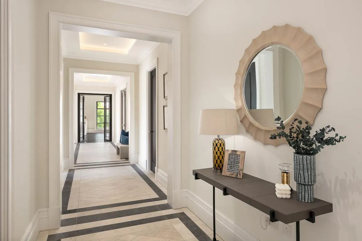 Knightsbridge Gate, Knightsbridge, SW1X, photo 11