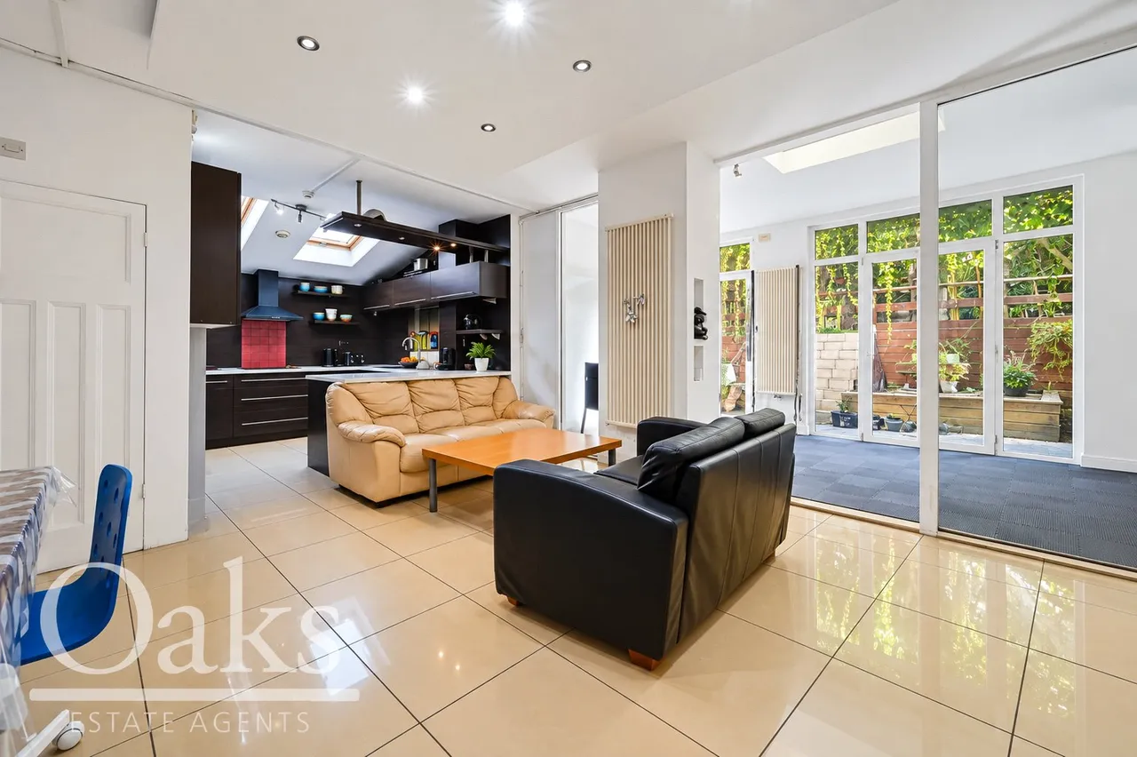Valleyfield Road, Streatham, SW16, photo 2
