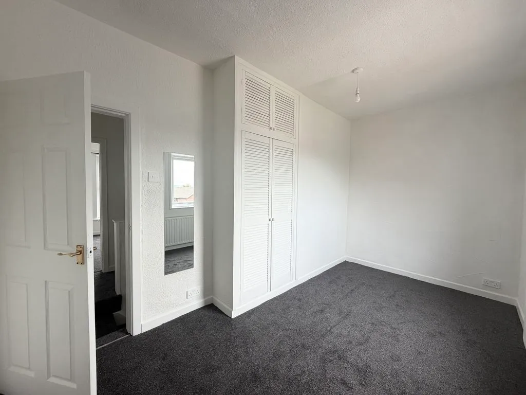 To LetChorley Road, Heath Charnock, photo 10