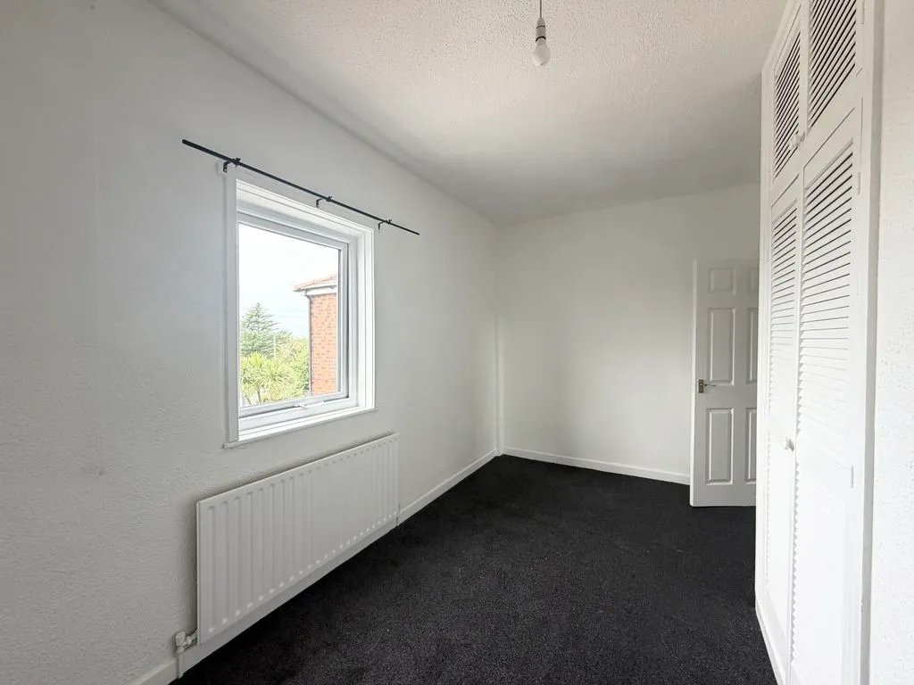 To LetChorley Road, Heath Charnock, photo 11