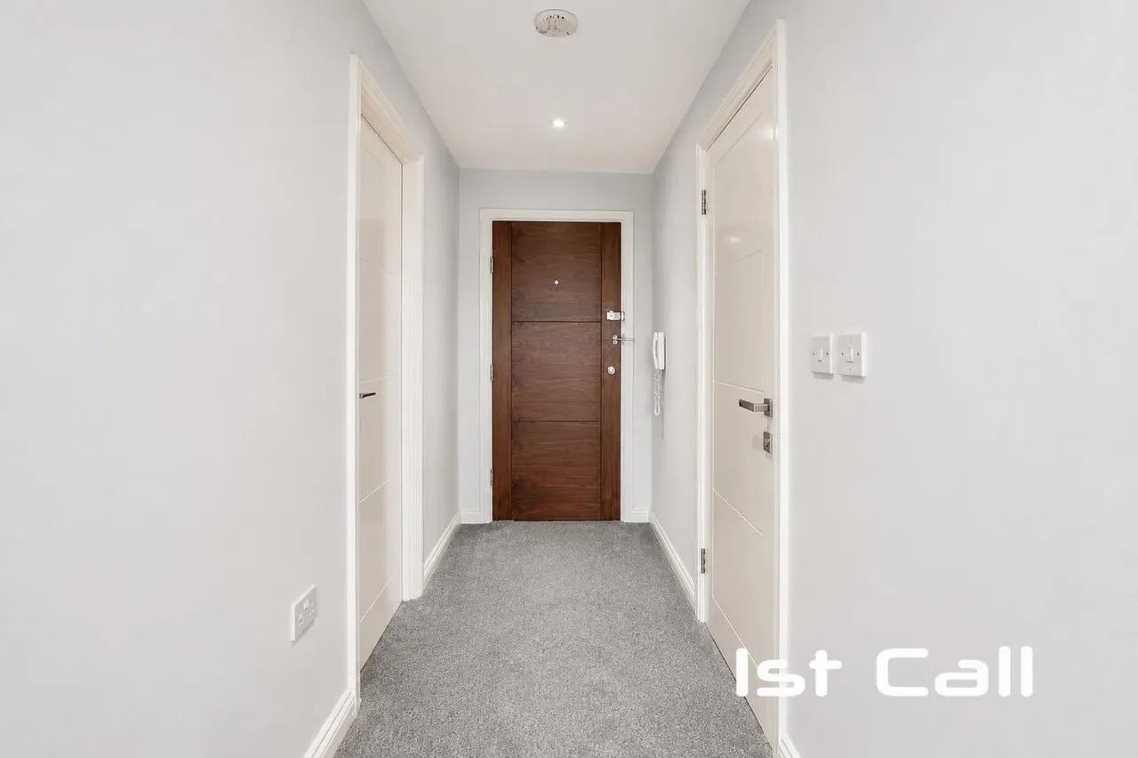 Hamlet Court Road, Westcliff-On-Sea, photo 11