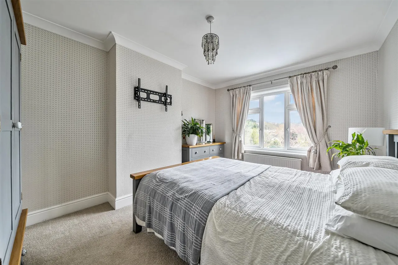 Mousehole Lane, Bitterne Park, Southampton, photo 9