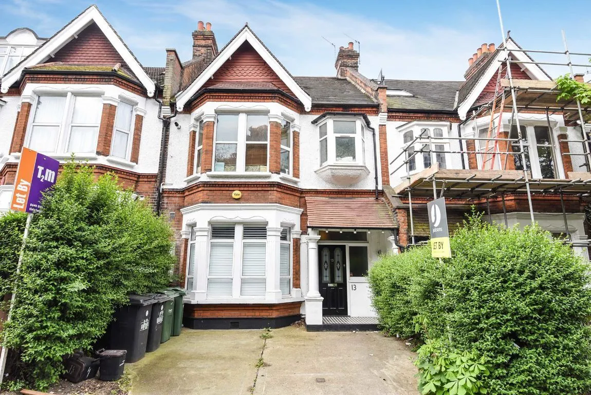 1 bed flat to rent, Tooting Bec Gardens, SW16