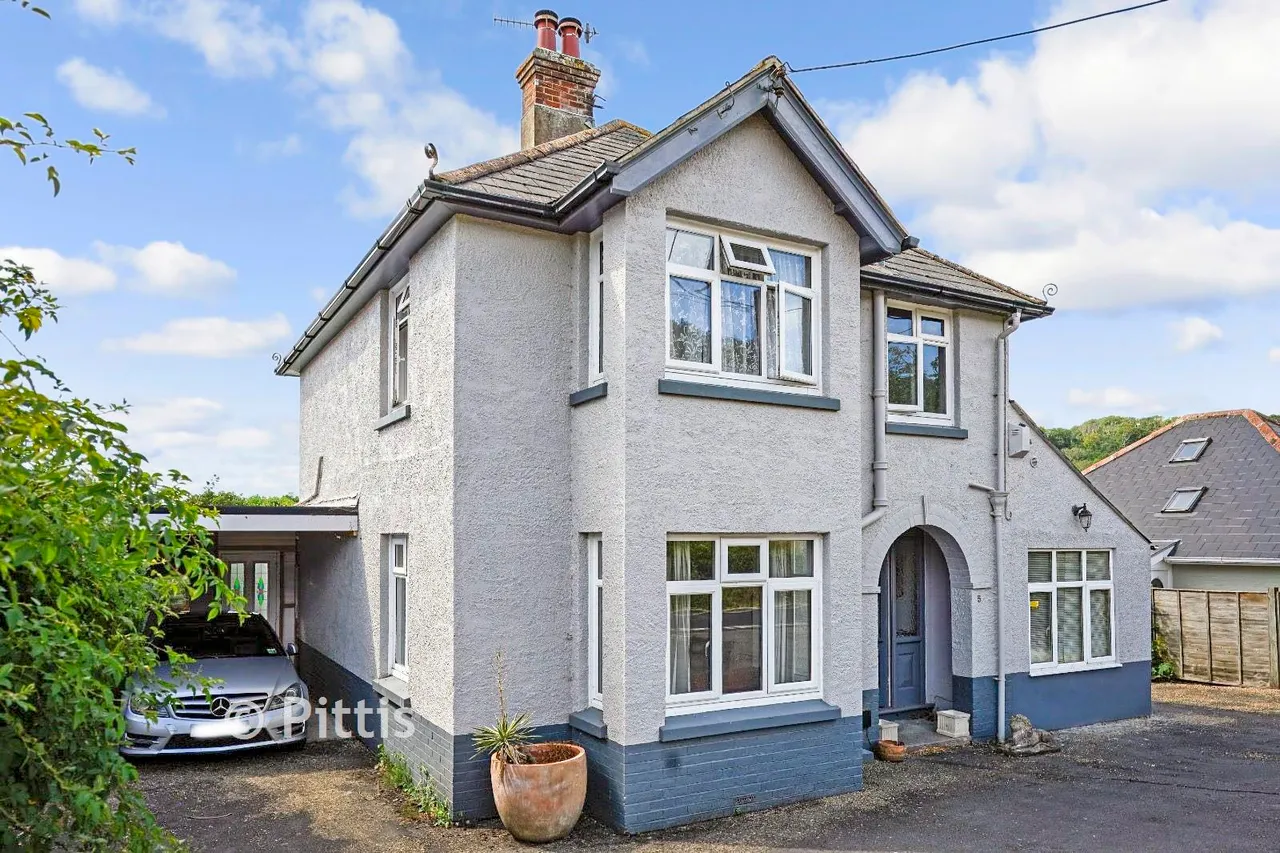 4 bed house for sale, Quay Lane, Brading, PO36