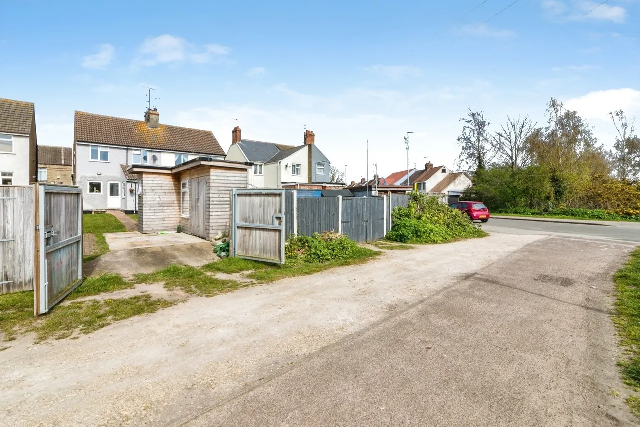 Kimberley Road, Lowestoft, Suffolk, NR33, photo 20