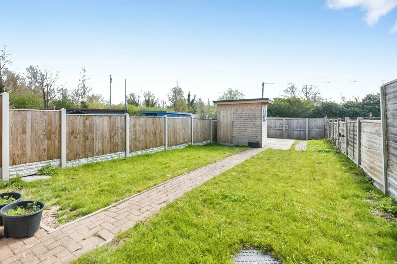 Kimberley Road, Lowestoft, Suffolk, NR33, photo 17