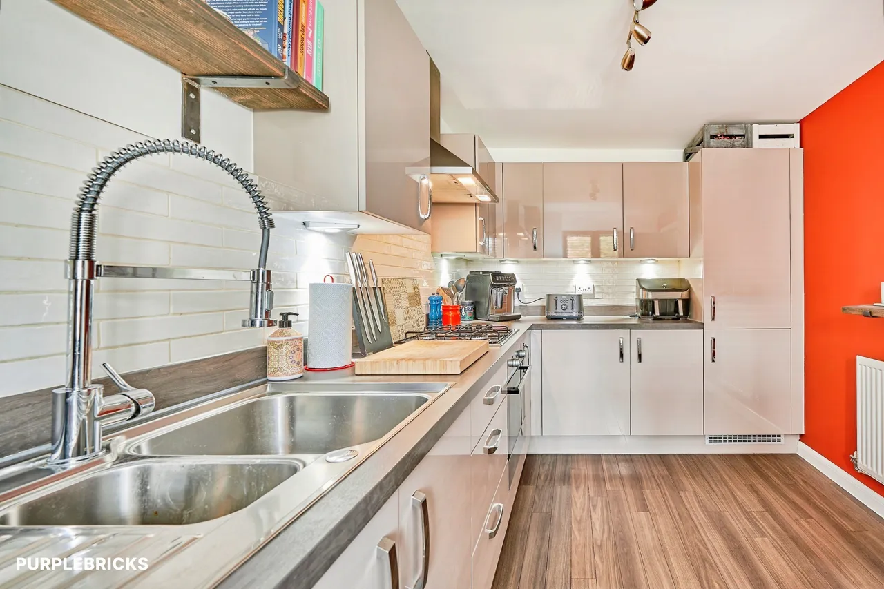Aspen Way, Harlow, CM17, photo 8