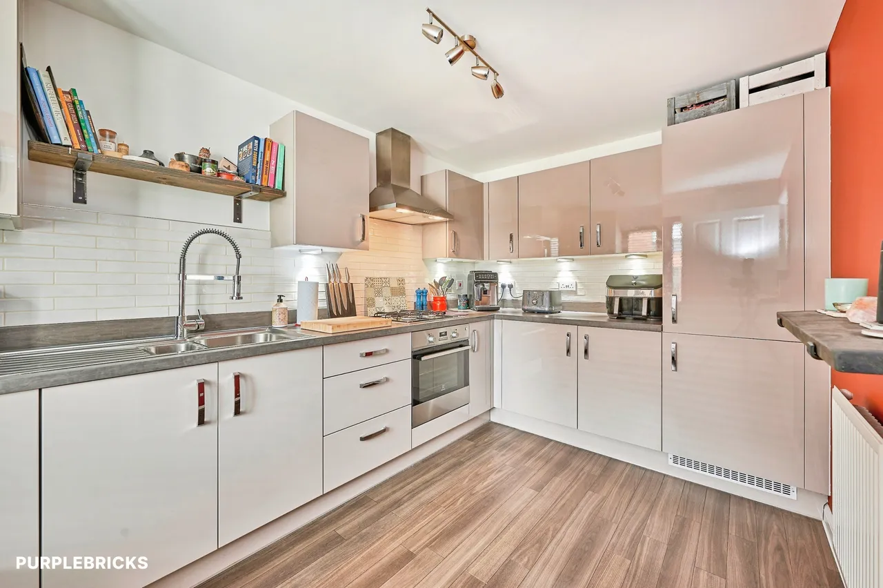 Aspen Way, Harlow, CM17, photo 9