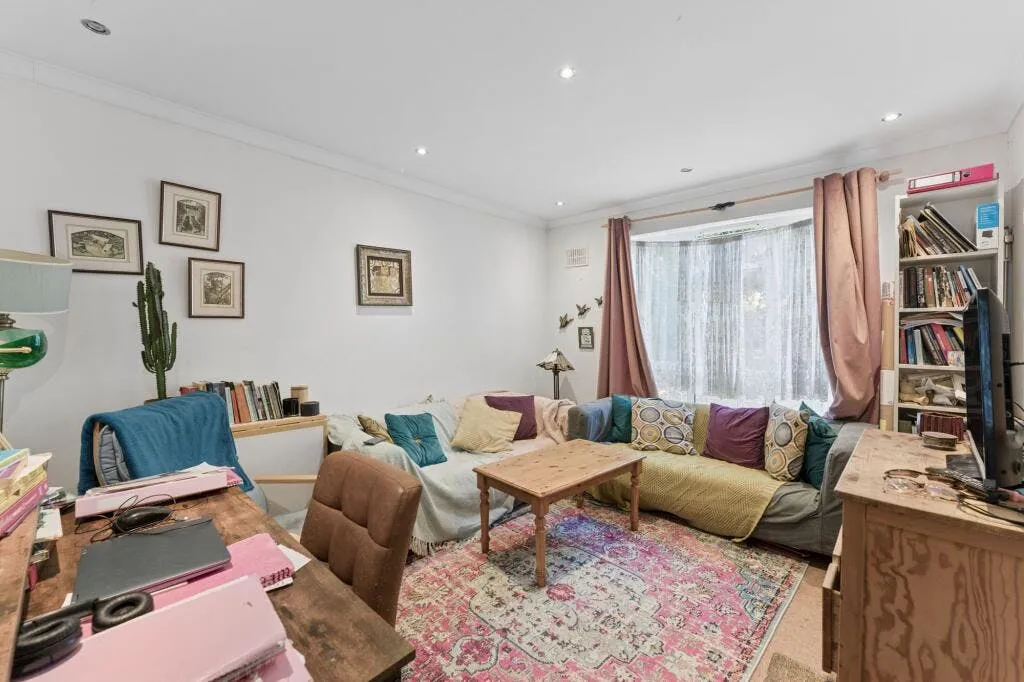 2 bed flat for sale — Upper Tulse Hill, London, SW2