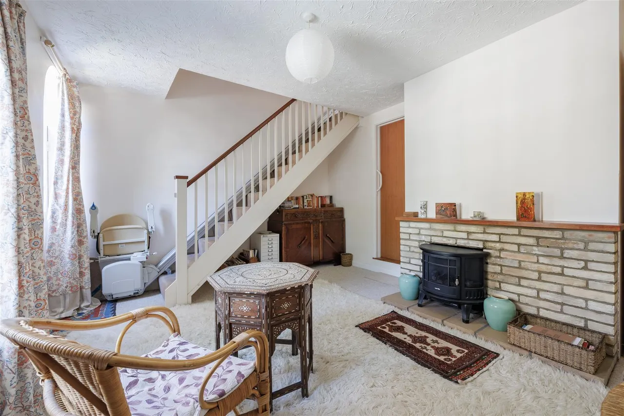 Station Road, Halesworth, IP19, photo 3