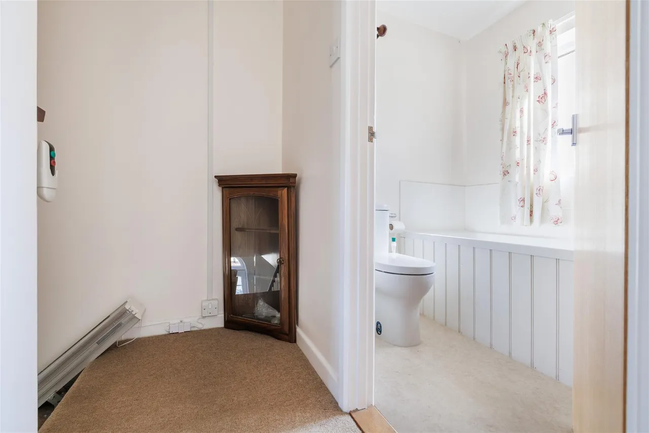 Station Road, Halesworth, IP19, photo 7