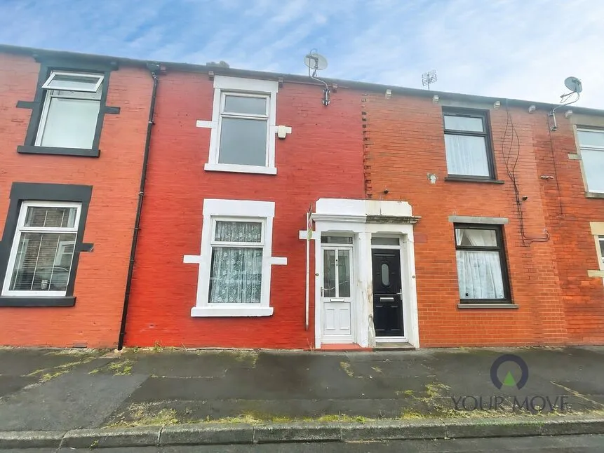 3 bed house to rent — Powell Street, Darwen, Lancashire, BB3