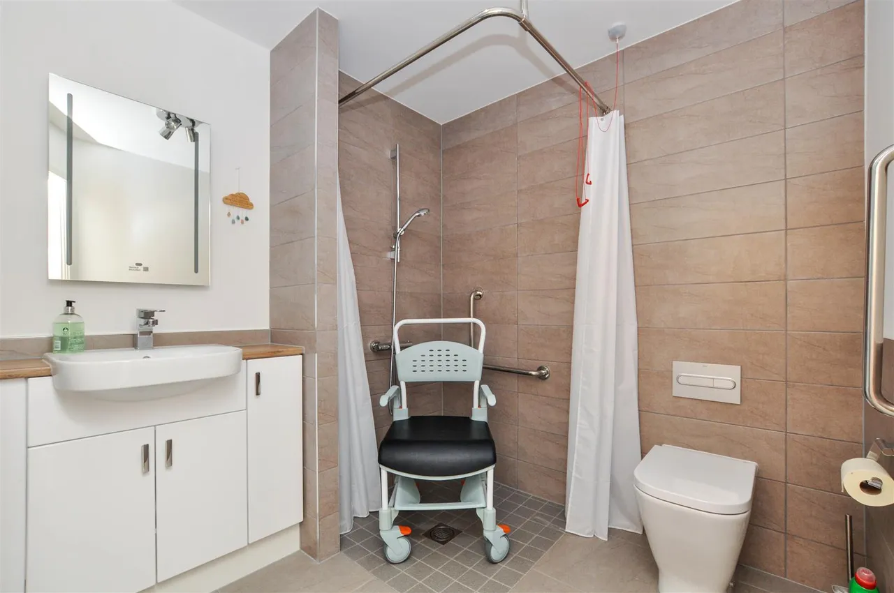 Trimbush Way, Market Harborough, LE16, photo 6