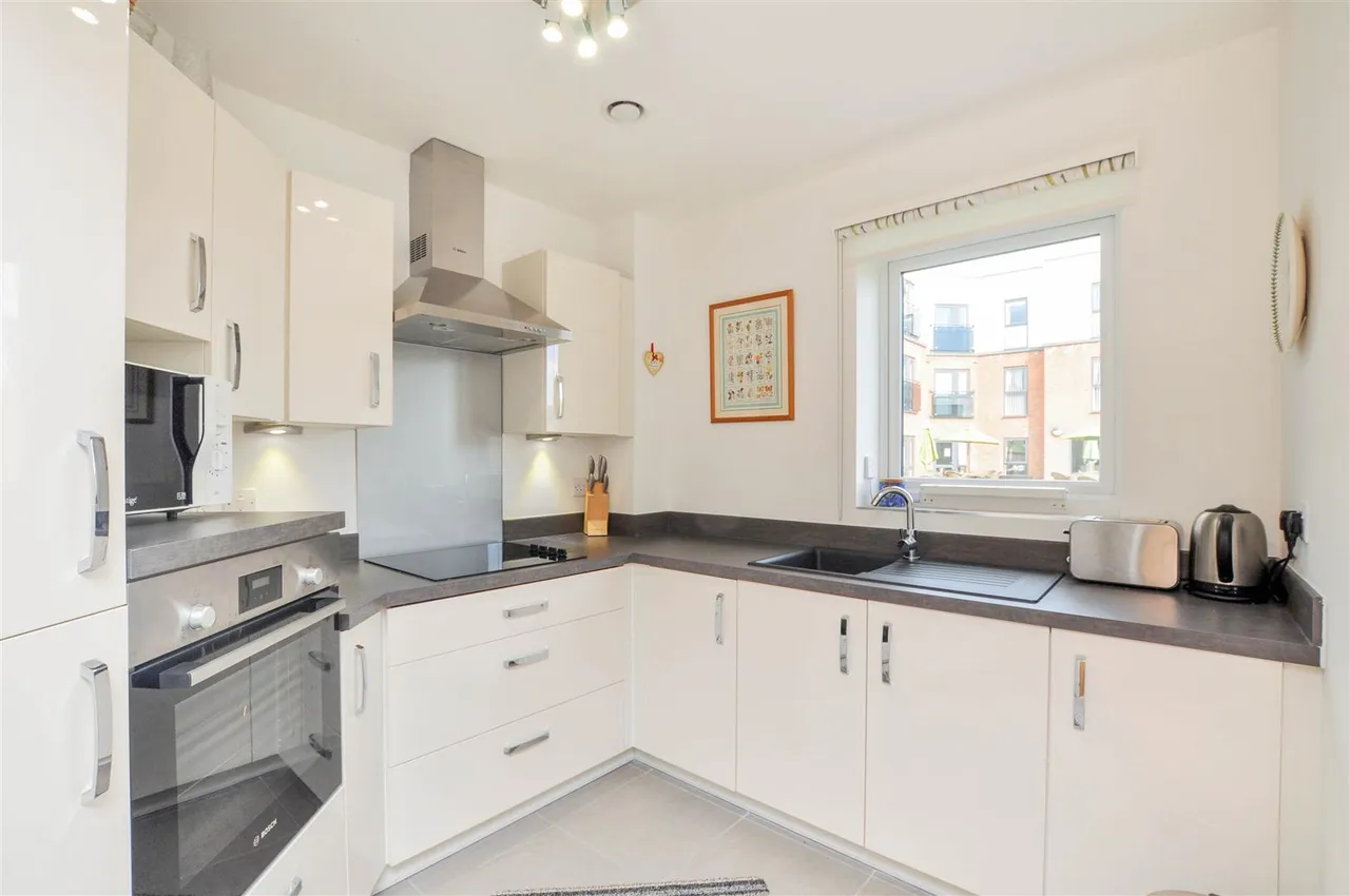 Trimbush Way, Market Harborough, LE16, photo 3