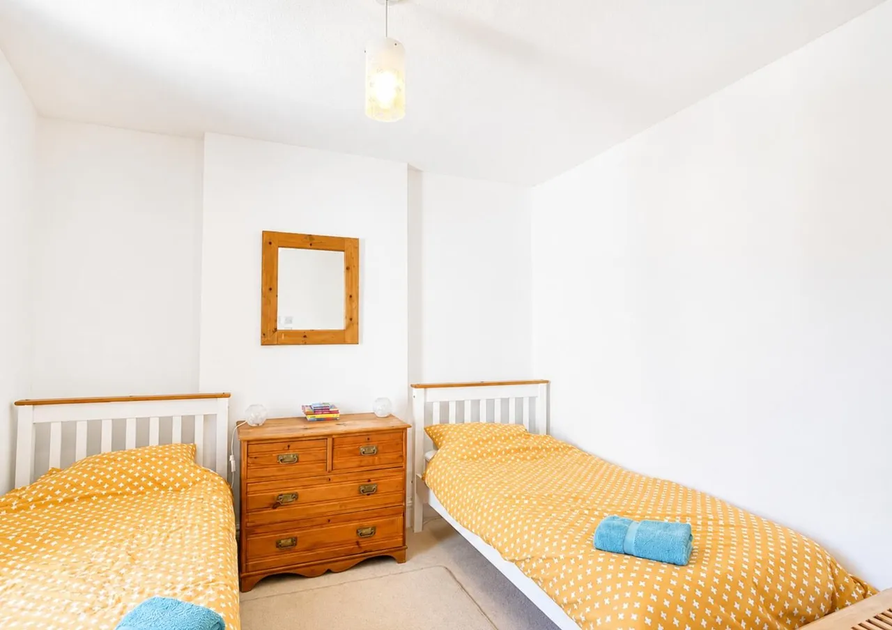 3 Robins Lane, Frome, Somerset BA11 3ES, photo 11