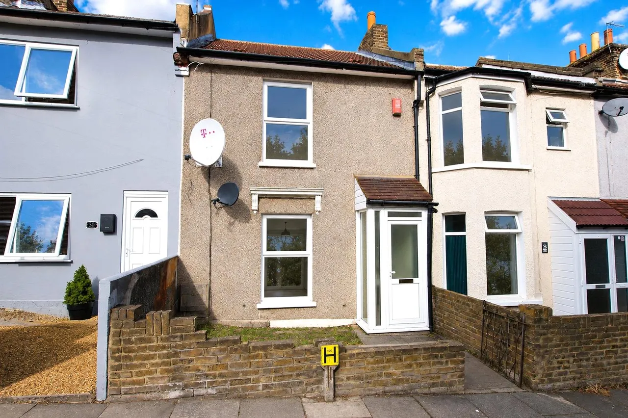 2 bed house for sale, Purrett Road, Plumstead, SE18
