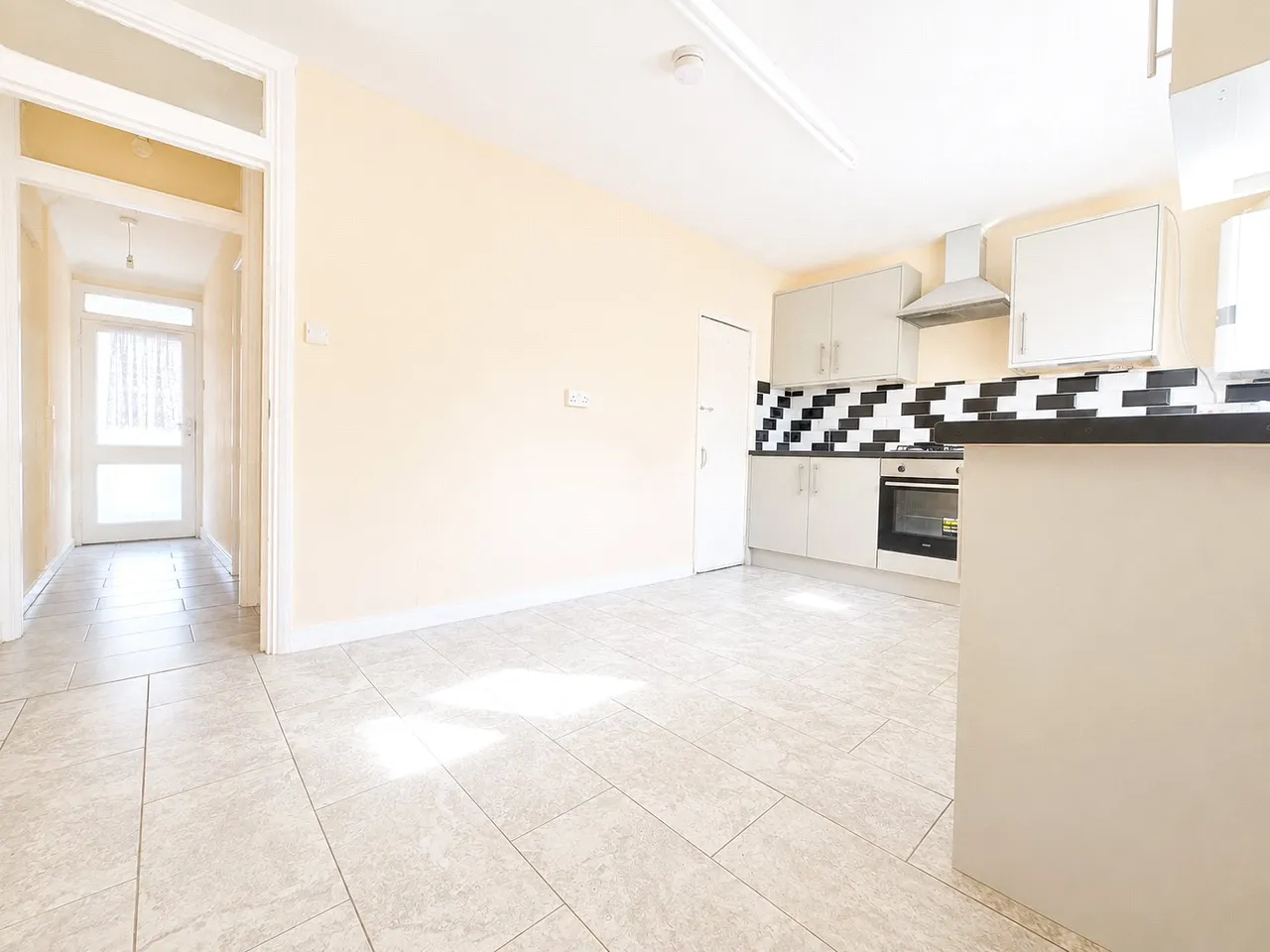 Purrett Road, Plumstead, SE18, photo 2