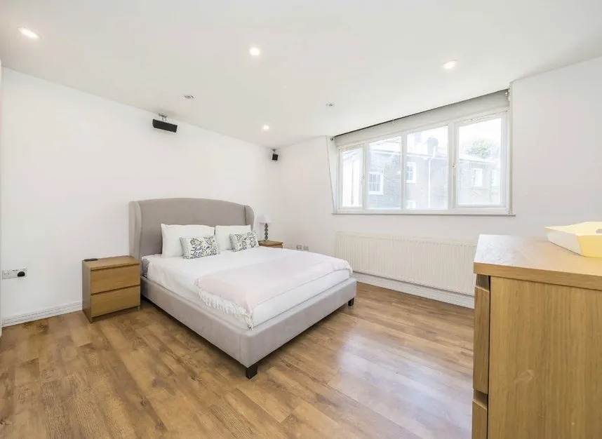 Cobham Mews, Camden, NW1, photo 7