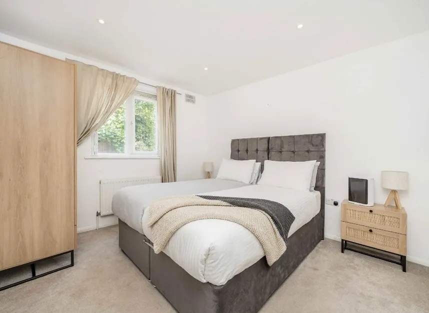 Cobham Mews, Camden, NW1, photo 8