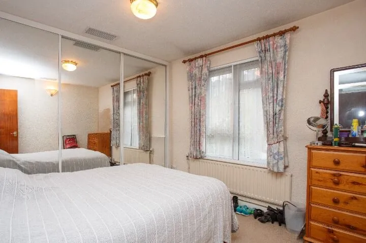 Wyke Road, Raynes Park, SW20, photo 5