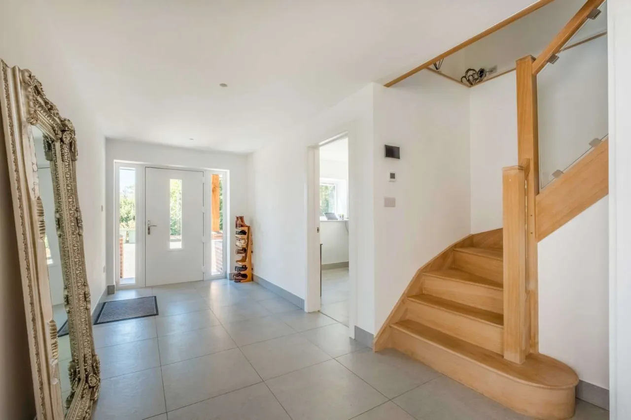 Otham Lane, Bearsted, Maidstone, Kent, ME15 8SJ, photo 9