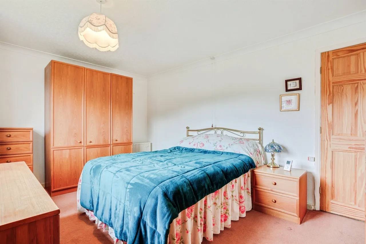 Wharncliffe Road, Wakefield, WF2, photo 7