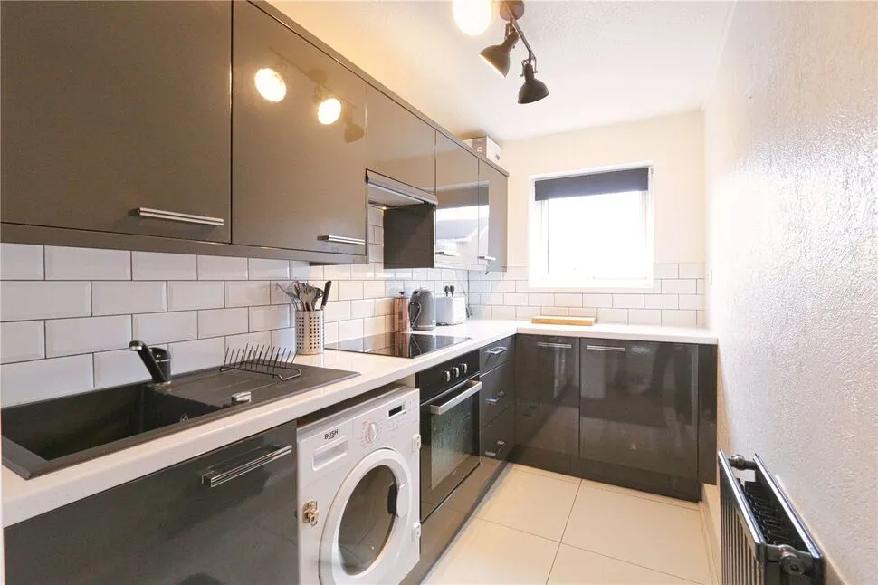 Broadhurst, Denton, M34, photo 4