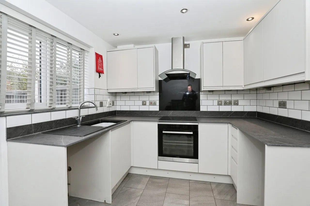 Broomfield Close, Winsford, CW7, photo 7
