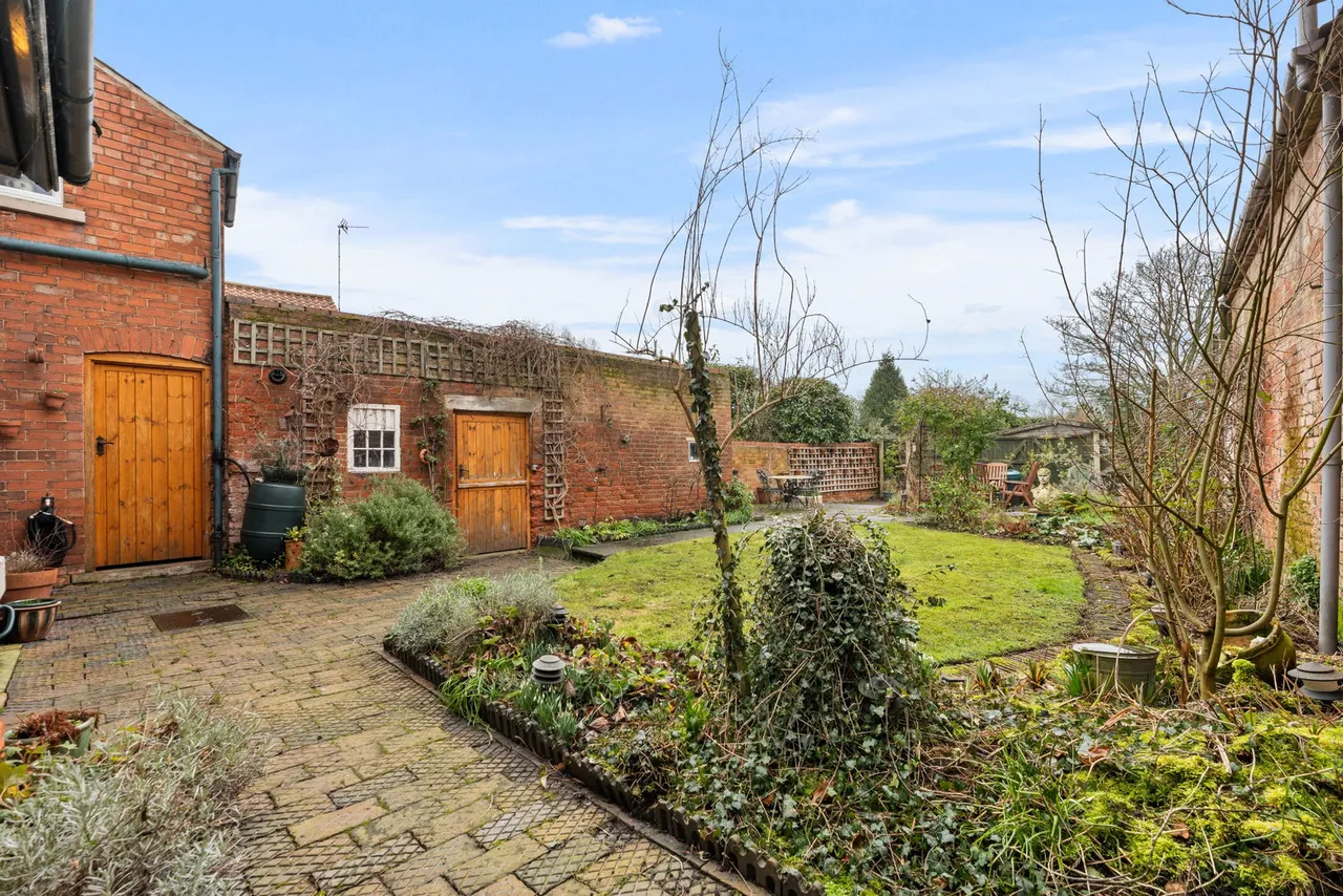 Ivy House, Hoveringham, photo 35