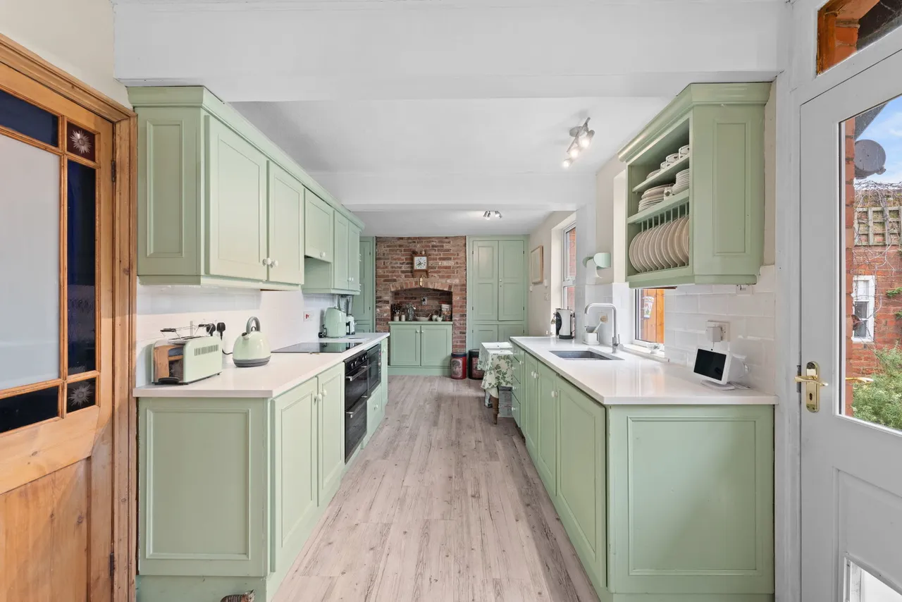 Ivy House, Hoveringham, photo 2