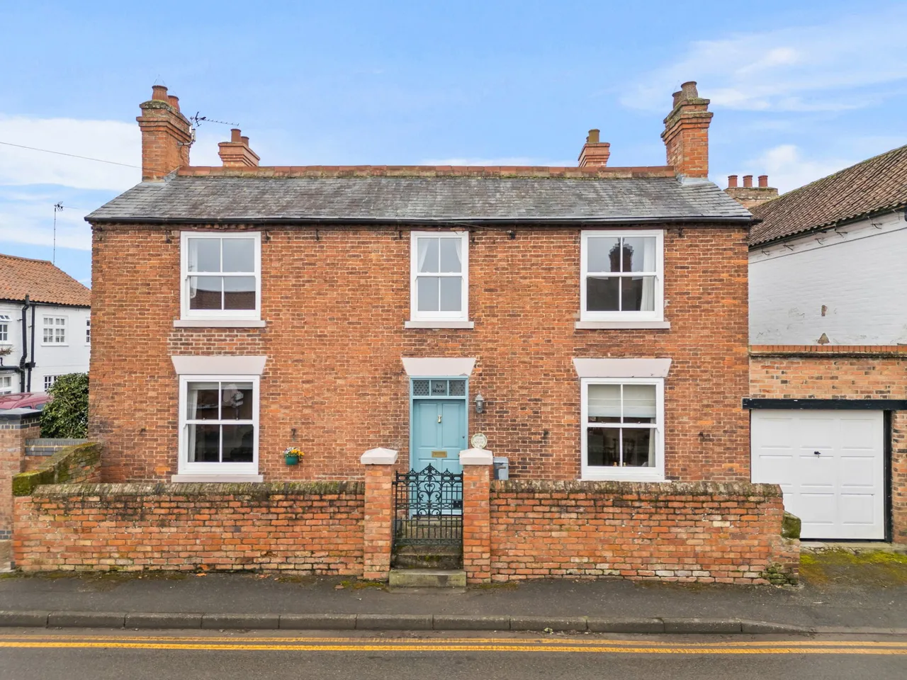 4 bed house for sale, Ivy House, Hoveringham