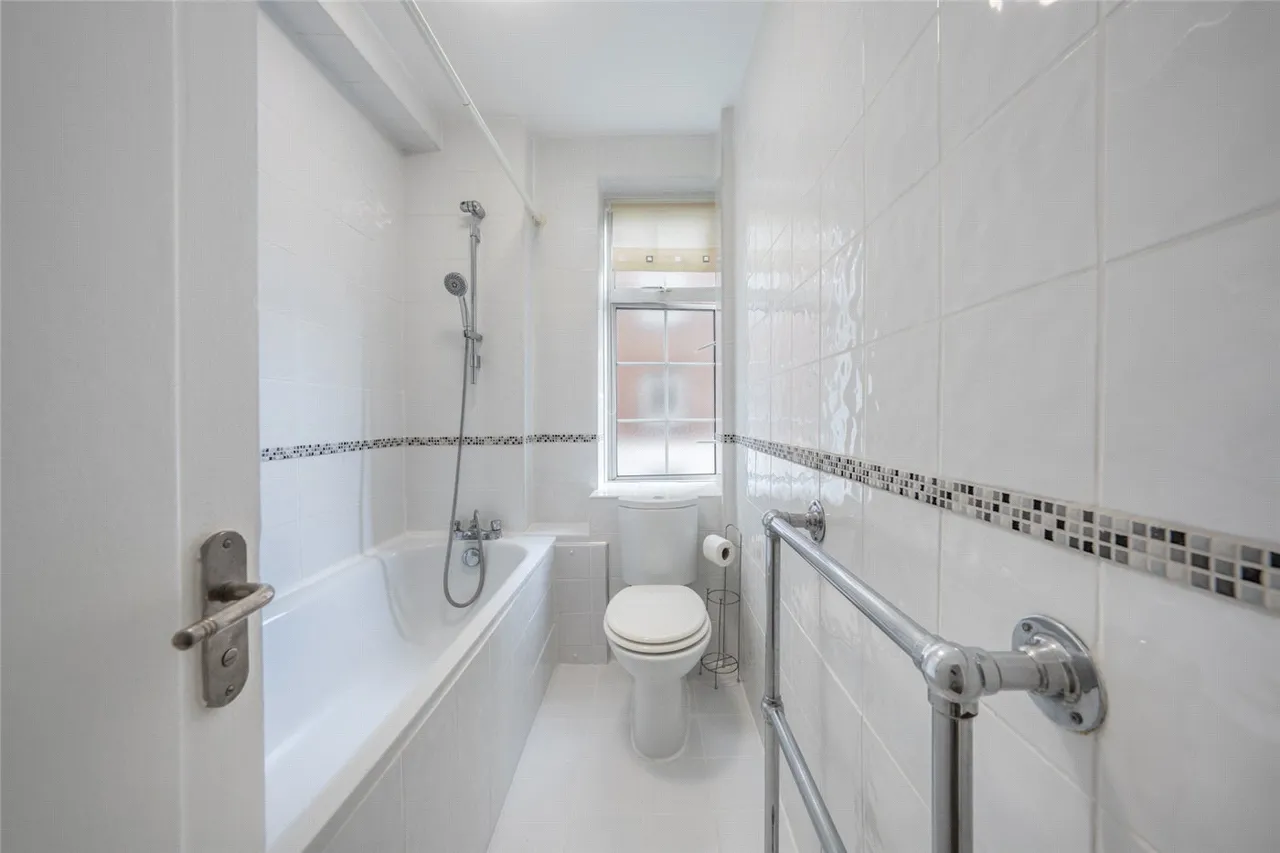 Langford Court, Abbey Road, St John's Wood, London, NW8, photo 5