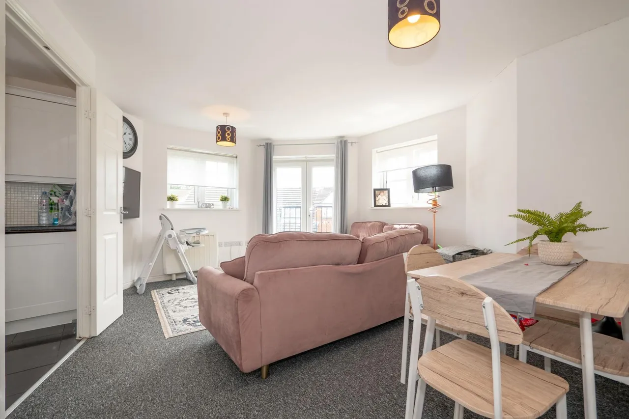 Larch Gardens, Manchester, Cheetham Hill, M8, photo 6