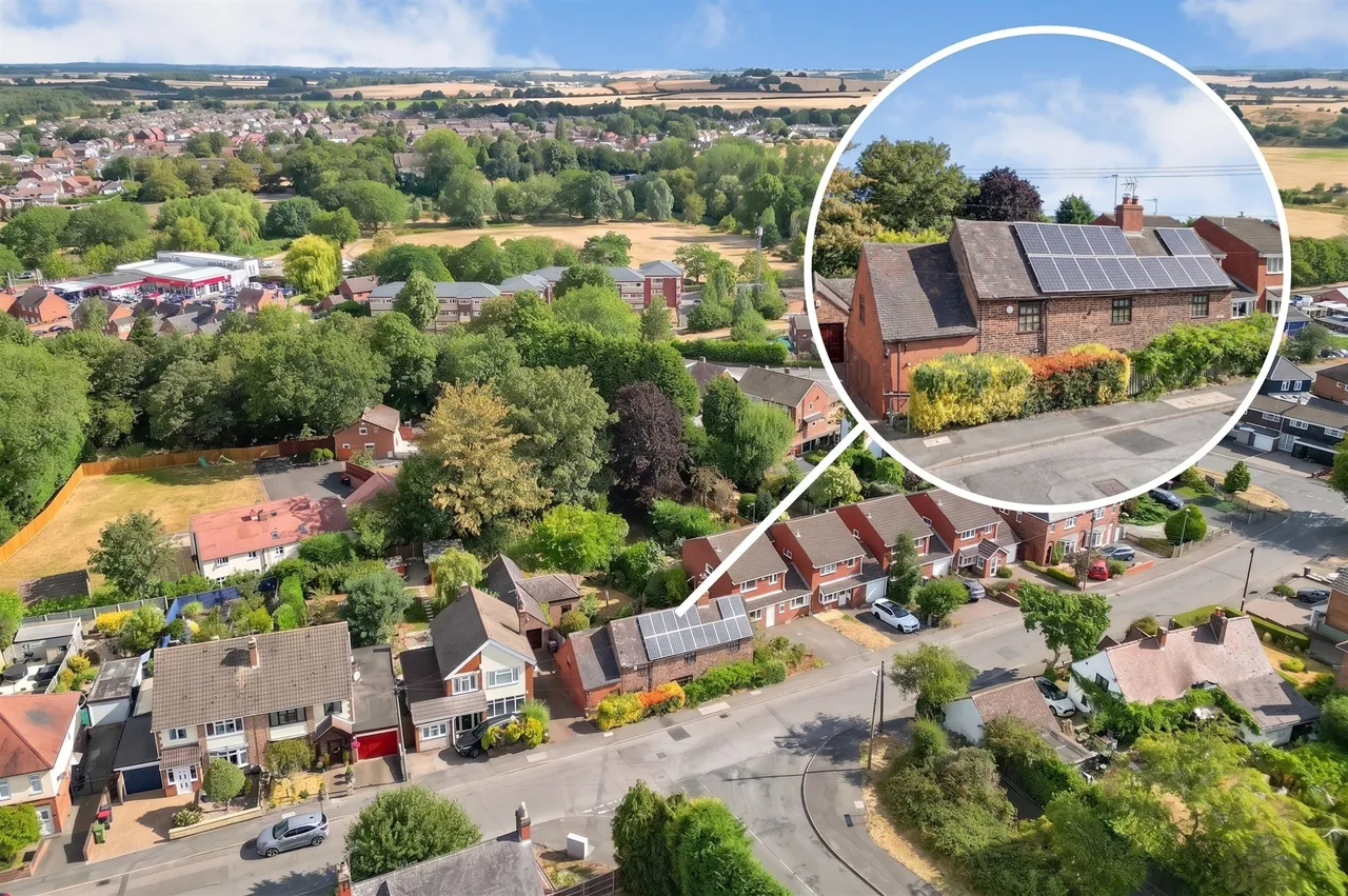 3 bed house for sale, Potters Lane, Polesworth, B78