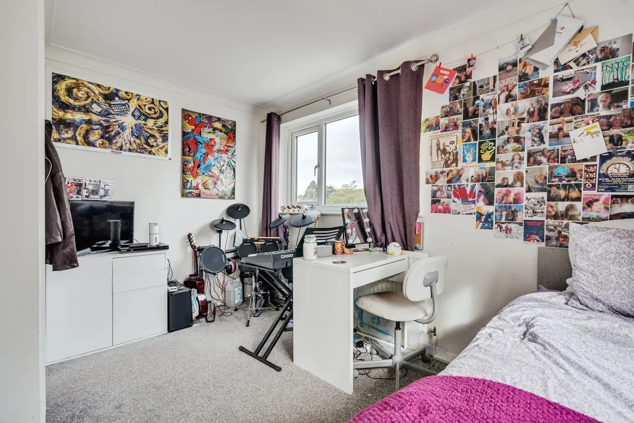 Malvern Avenue, Atherton, M46, photo 15